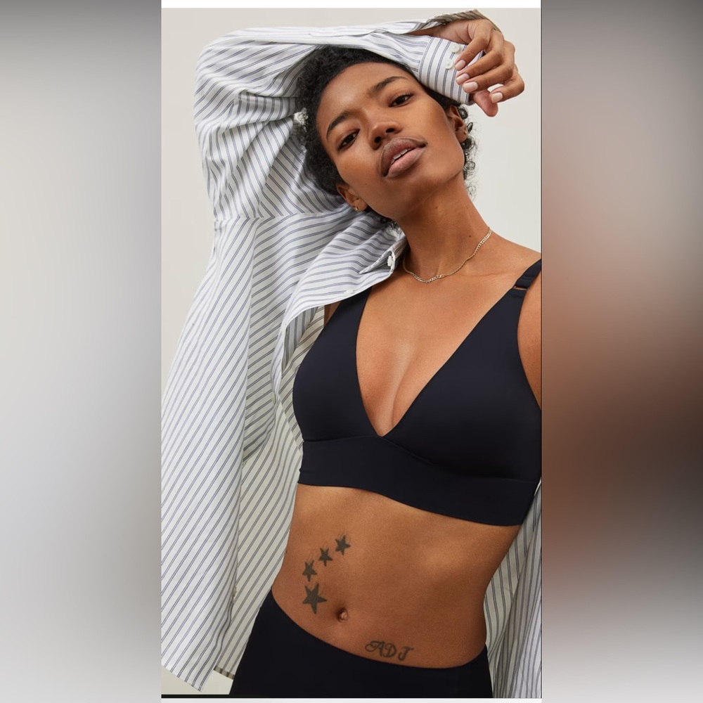 NWT Everlane black xs the invisible bra